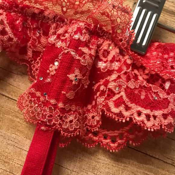 VICTORIA SECRET GARTER BELT - Picture 3 of 3